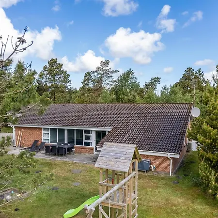 Cora - 1km From The Sea In Western Jutland By Interhome