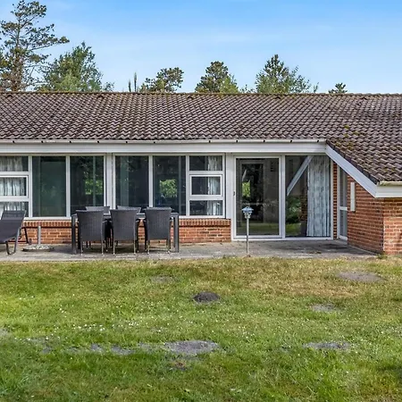 Cora - 1km From The Sea In Western Jutland By Interhome
